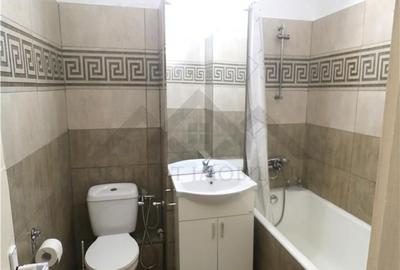 Apartament cu 2 camere în Olimpia-Stadion