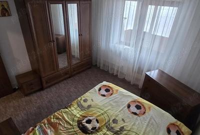 Apartament cu 3 camere decomandat în Broșteni - 9