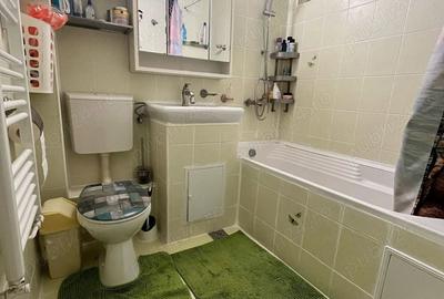 Apartament cu 3 camere decomandat în Dacia - 4