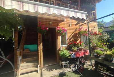 Apartament cu 2 camere semidecomandat în Tei