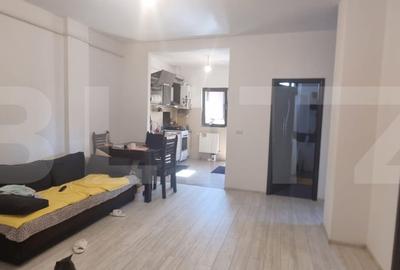 Apartament 3 camere, Parcare 76 m2 - bloc 2014 - 2