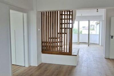 Apartament complet renovat cu scara interioara - 8