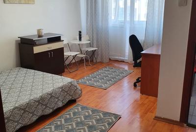 Chisinau - Miramar - Mega Mall -  garsoniera mobilata utilata modern - libera - 4