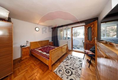 Vila cu 4 camere de vanzare in zona Florilor - 10