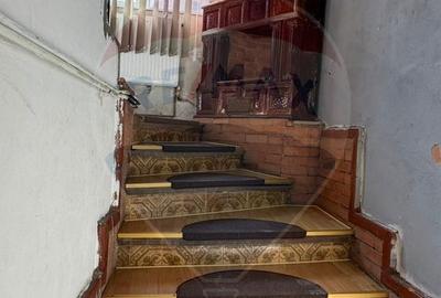 Casă cu 4 camere cu Teren 702 Mp în Axente Sever - 7