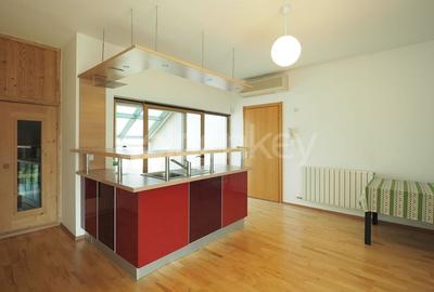 Vila nemobilata in complex cu piscina | 2 garaje - 19