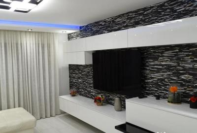 Apartament cu 4 camere decomandat în Central - 16