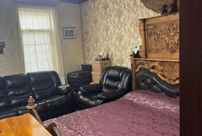 Casă cu 2 camere în Centrul Istoric