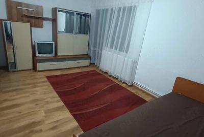 Garsonieră semidecomandată în Central - 2