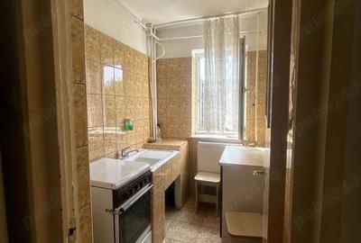 Apartament cu 2 camere semidecomandat în Trivale - 3