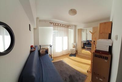 Apartament cu 3 camere decomandat în Iancului - 6