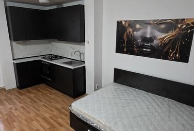 Lujerului, Militari - 8