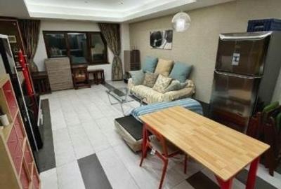 Apartament cu 2 camere decomandat, mobilat în Obor