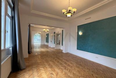 Casă individuală cu 10 camere cu Canalizare în Banu Manta - 4