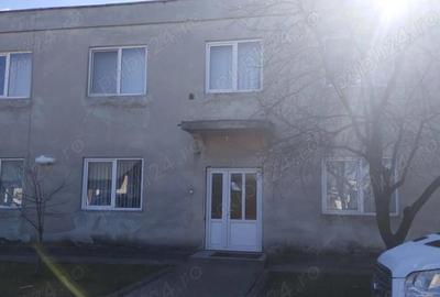 Spațiu comercial, de 560 mp, în Central - 1