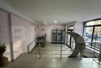Spațiu comercial, de 35 mp, în Central - 2