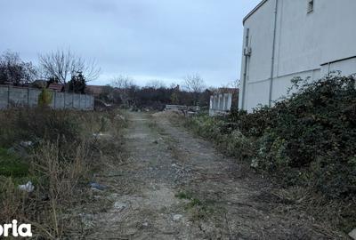 Teren de 1595 mp, în Central