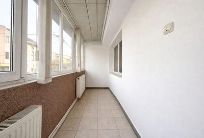 Apartament cu 3 camere decomandat, mobilat în Delfinariu - 4