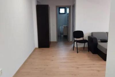 Apartament cu 3 camere decomandat în Central - 6