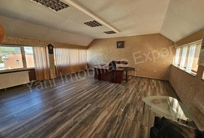 Spațiu comercial, de 406 mp, în Central - 12