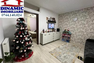 Ap 1 cam, et 1, str Mihai Stamatin. Pre? 250 eur luna - 4