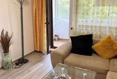Apartament cu 2 camere semidecomandat în Tomis III - 4