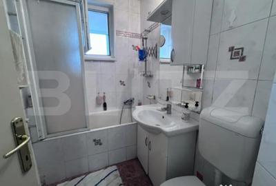 Apartament cu 3 camere semidecomandat în Central - 3