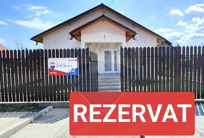 Casa / Vila cu teren 371 mp de vanzare in Cumpana - 1