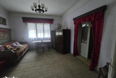 Casă cu 3 camere cu Teren 1000 Mp în Mihalț - 1
