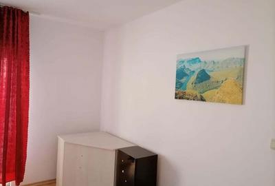 Apartament cu 3 camere în Central - 3