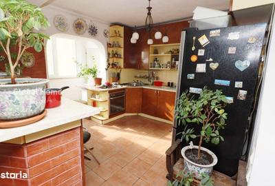 Apartament cu 4 camere decomandat, mobilat în Grivița - 1