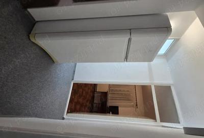 Apartament cu 3 camere decomandat în Grigorescu - 2