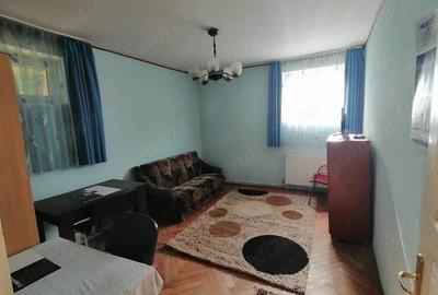 Inchiriez apartament decomandat central, complet mobilat - 3