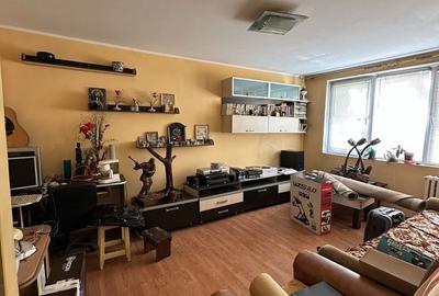 Apartament cu 3 camere decomandat în Sălaj - 3