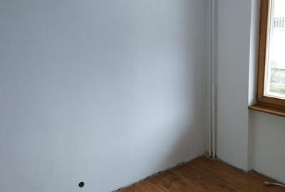 Spațiu comercial, de 67 mp, în Central - 8