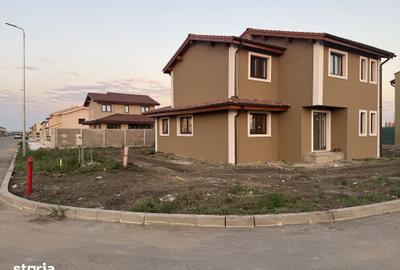 Casă cu 4 camere cu Teren 589 Mp în Săcălaz