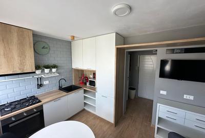 Apartament cu 3 camere semidecomandat, mobilat în Dristor - 3