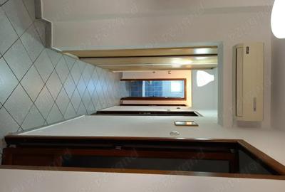 Apartament cu 4 camere decomandat în Central - 1