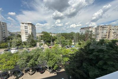 Apartament cu 2 camere decomandat în Republicii - 2