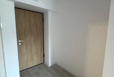 Garsoniera 40 mp. - Loc De Parcare Subteran - Hils Republica - Metrou - 13