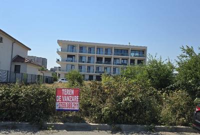 Mamaia Nord teren 700 mp deschidere la D24 si D25 - 1