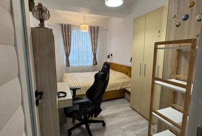 Apartament cu 3 camere decomandat în Tomis II - 1