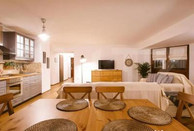 Apartament cu 3 camere decomandat în Central - 7