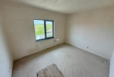 Casa Individuala 4 camere - Miroslava la 1,5km de Family Market - 8