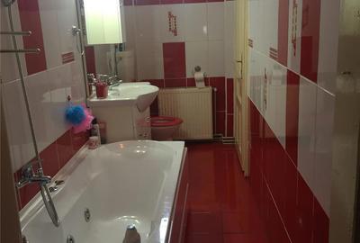 Casă cu 5 camere cu Teren 530 Mp în Lipovei - 6