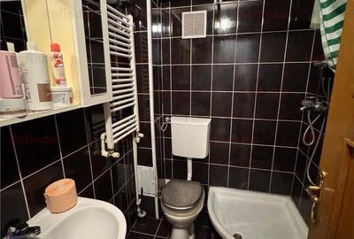 Casă cu 6 camere cu Canalizare în Vatra Luminoasă - 12