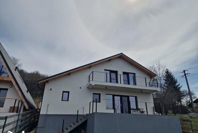 Casă cu 3 camere cu Teren 1000 Mp în Central - 7