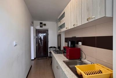 Garsonieră decomandată, mobilată în Tractorul - 5