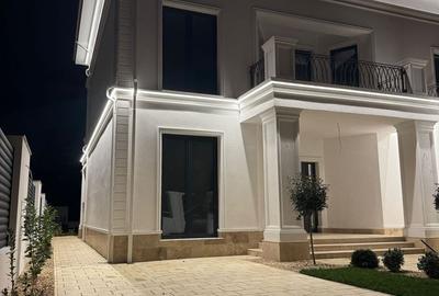 Casă cu 8 camere cu Teren 400 Mp în Central - 15