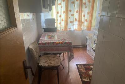 Apartament 3 camere , zona Gara , 58 mp ,et 3/4 , mobilat , - 11